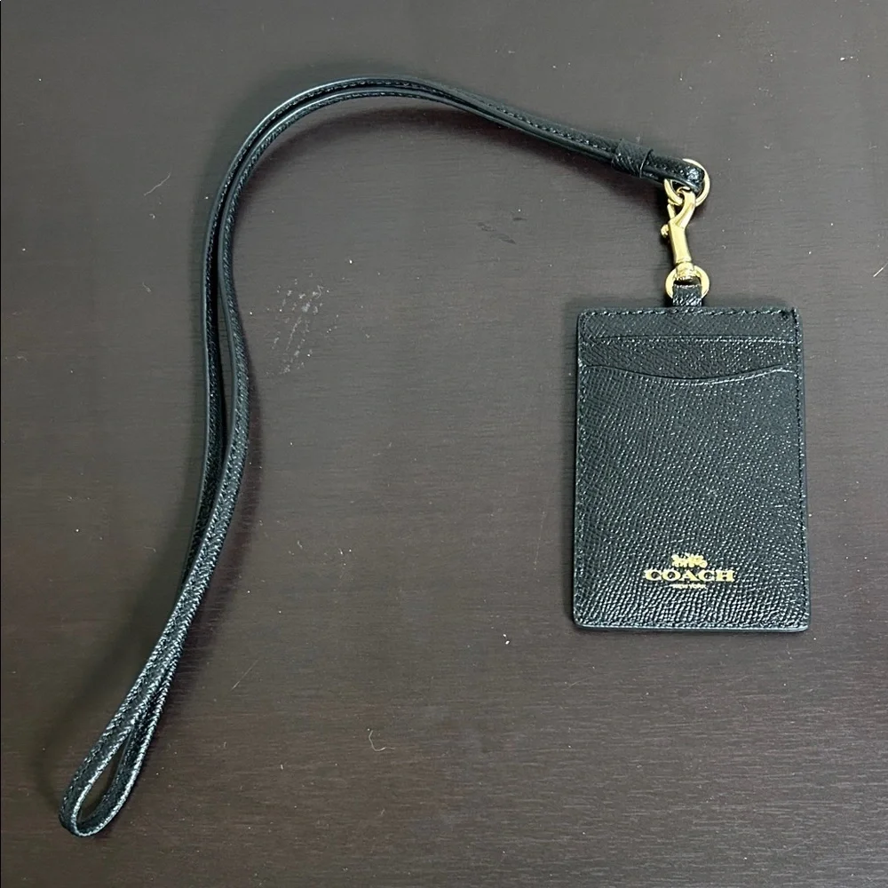 COACH Id Lanyard Black Gold Logo Crossgrain leather Credit Card Slots NEW
